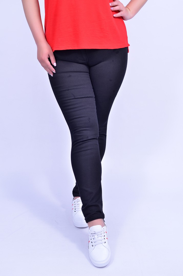 Джинсы с поясом зауженные