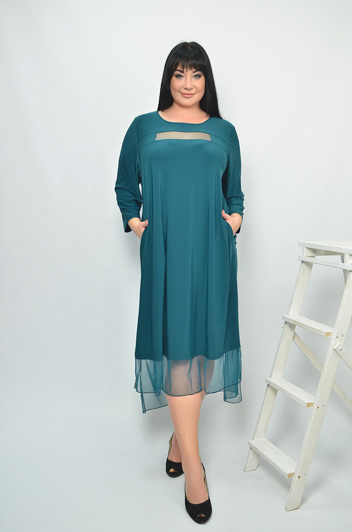 Нарядное воздушное платье