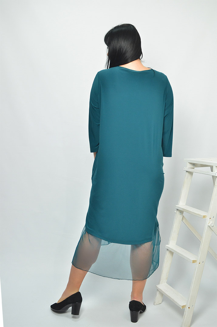 Нарядное воздушное платье