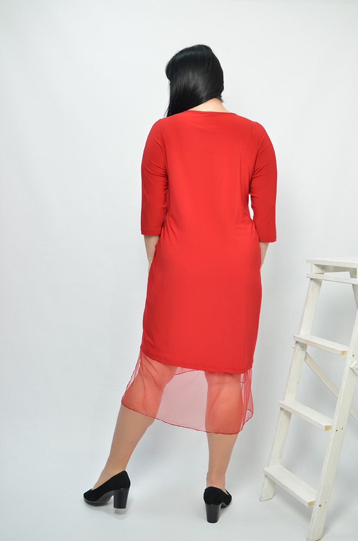 Нарядное воздушное платье