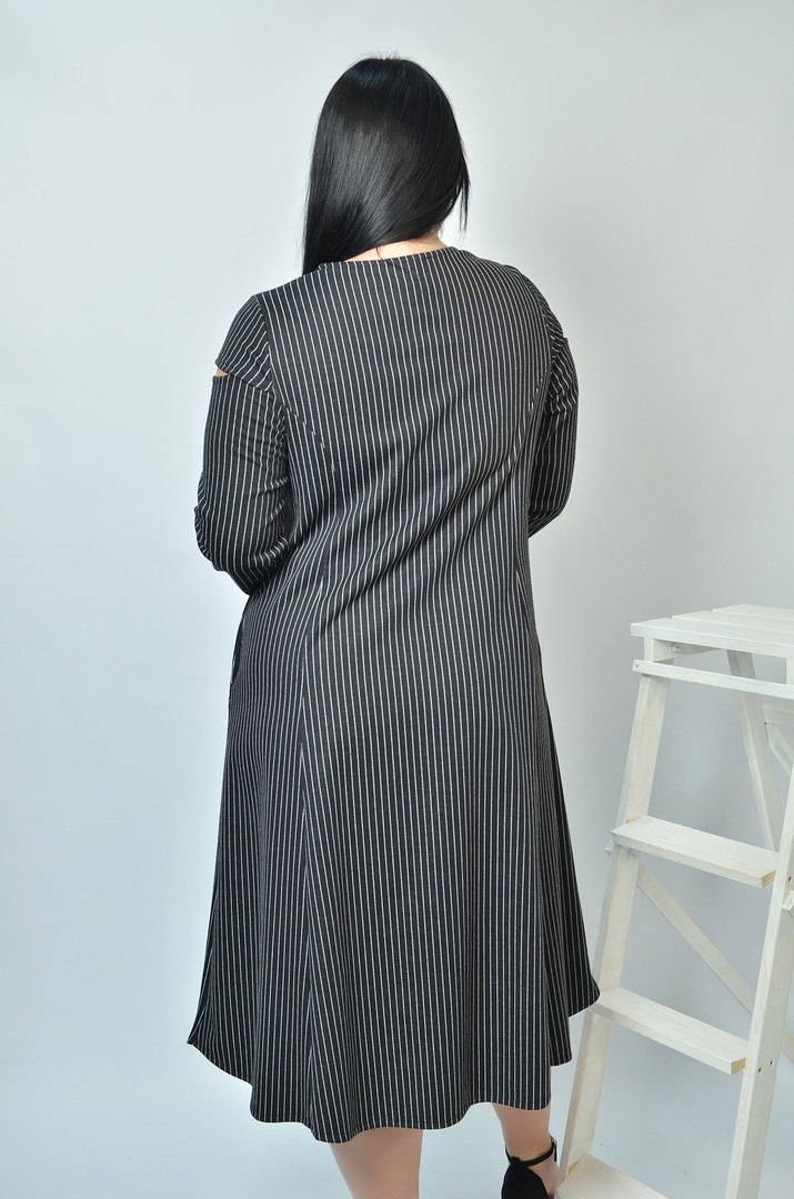 Стильна сукня міні батал