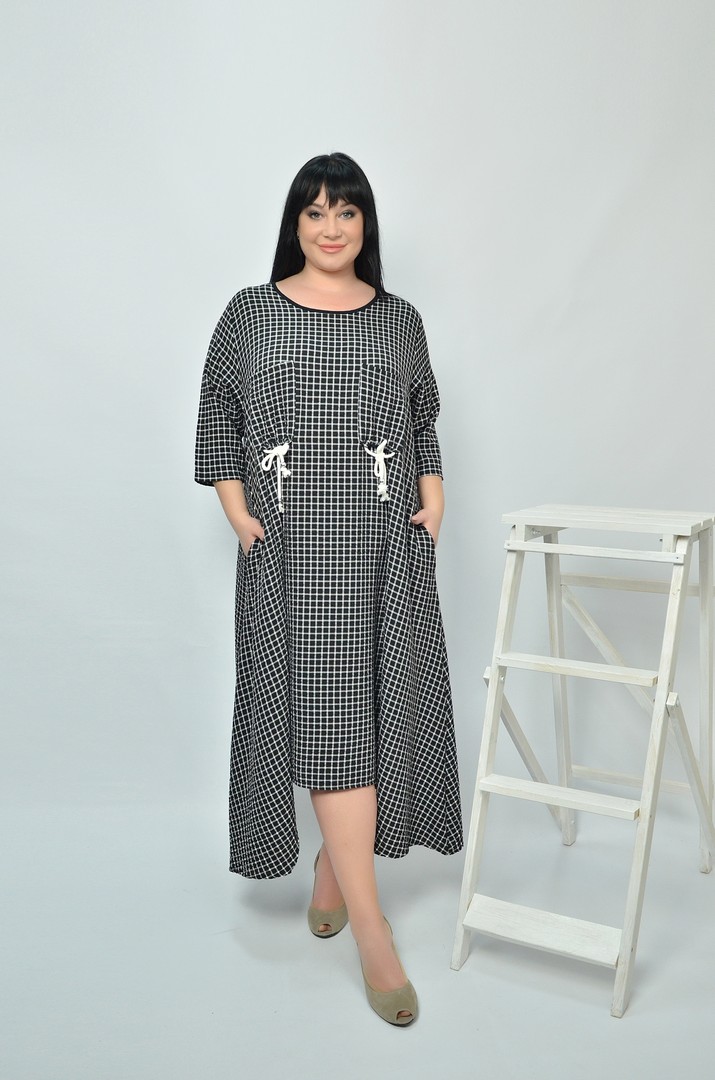 Сукня у клітинку супер батал