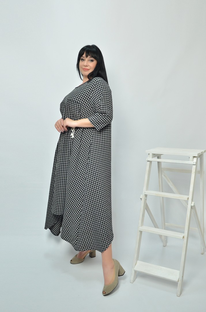 Сукня у клітинку супер батал