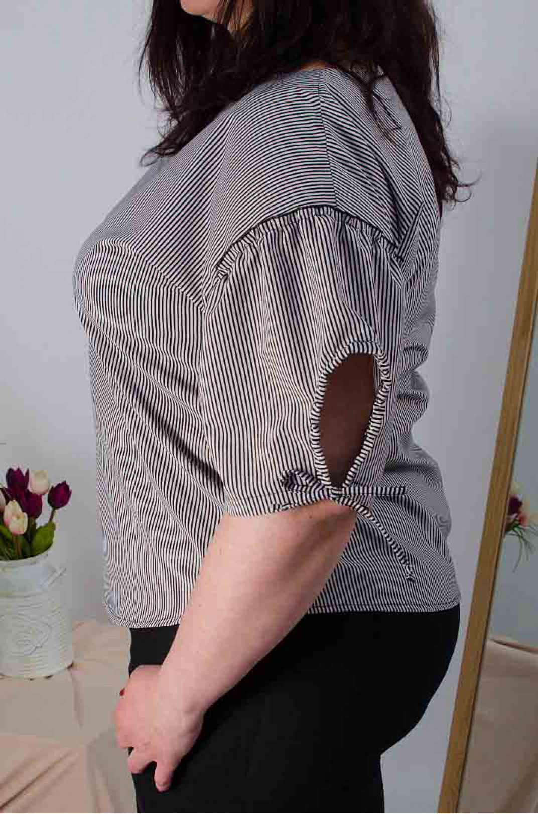 Блуза коротка у смужку батал