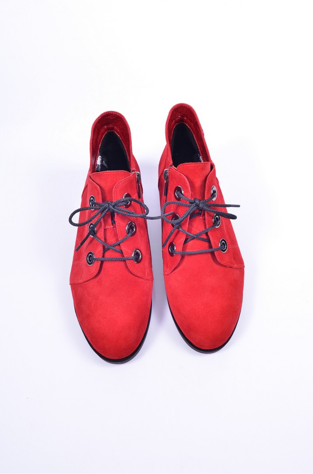 Ботинки замшевые красные больших размеров