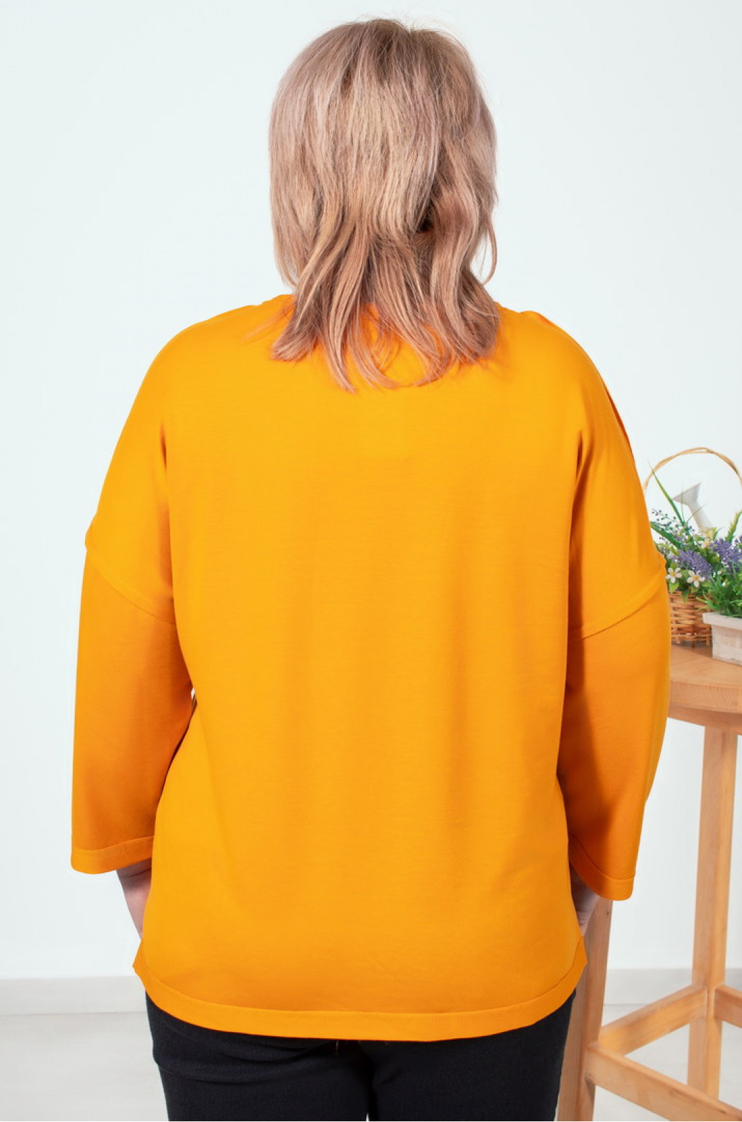 Блуза длинная в разных цветах батал