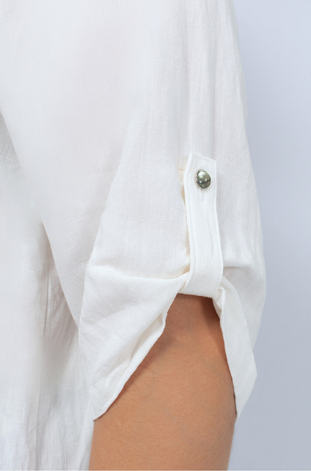Блуза льняна з прикрасами батал