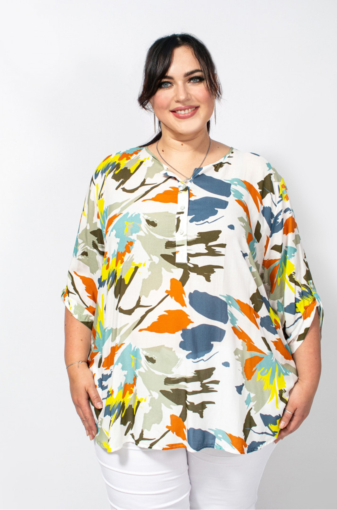Блуза в разноцветные абстрактные мазки супер батал