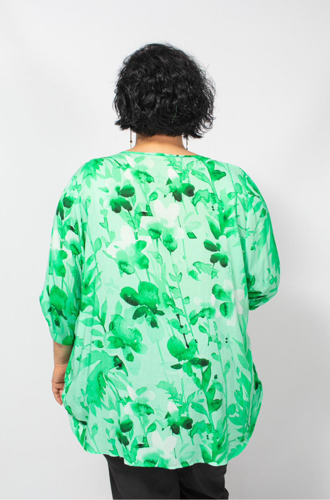 Блуза штапельная в растительный принт супер батал