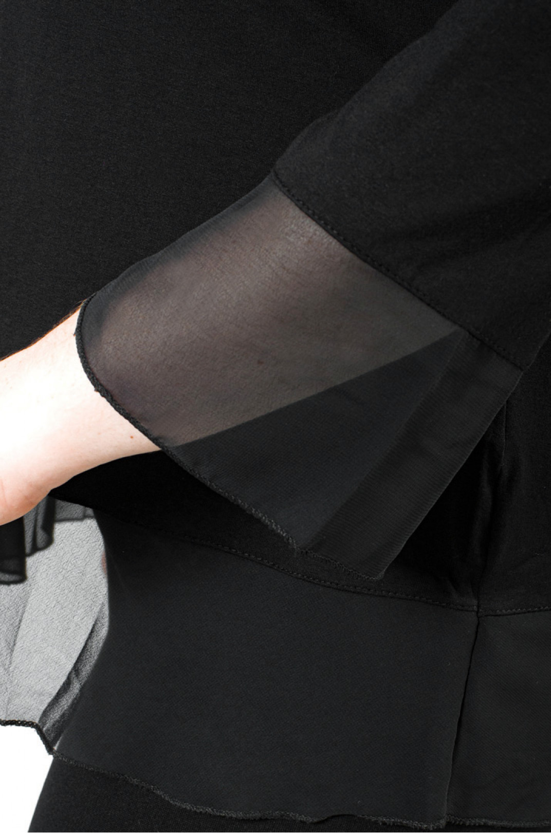 Блуза черная трикотажная с вставками из сетки батал