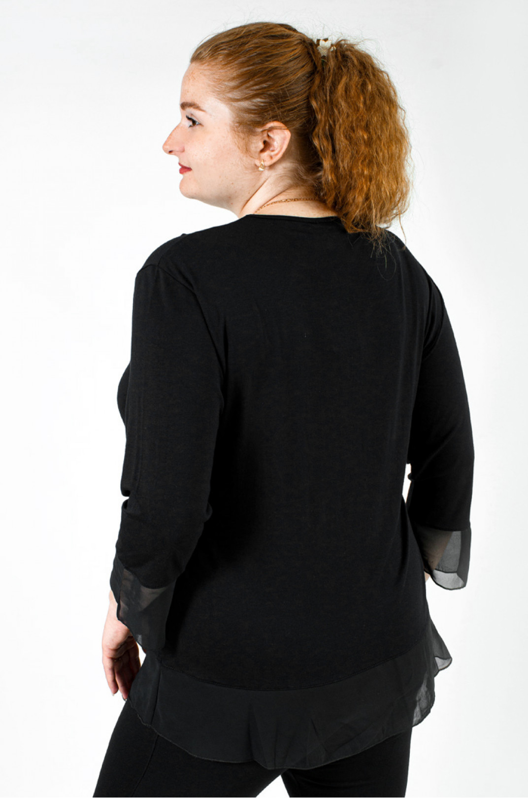 Блуза черная трикотажная с вставками из сетки батал
