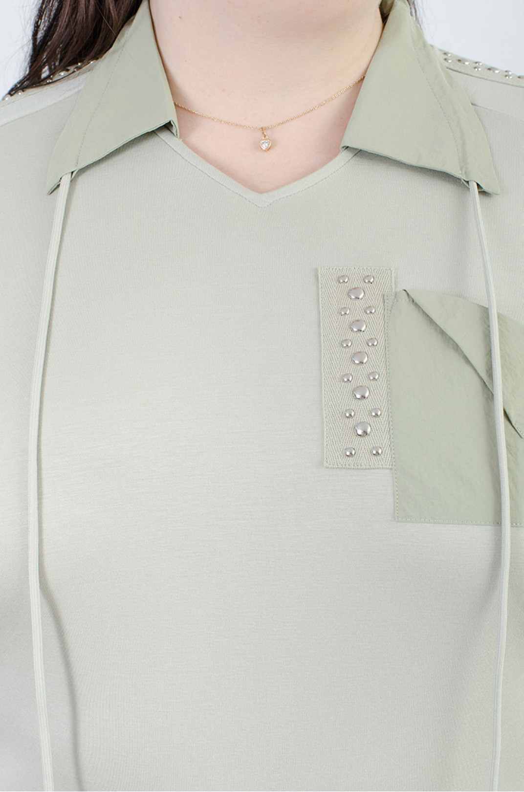 Блуза трикотажная с декором больших размеров