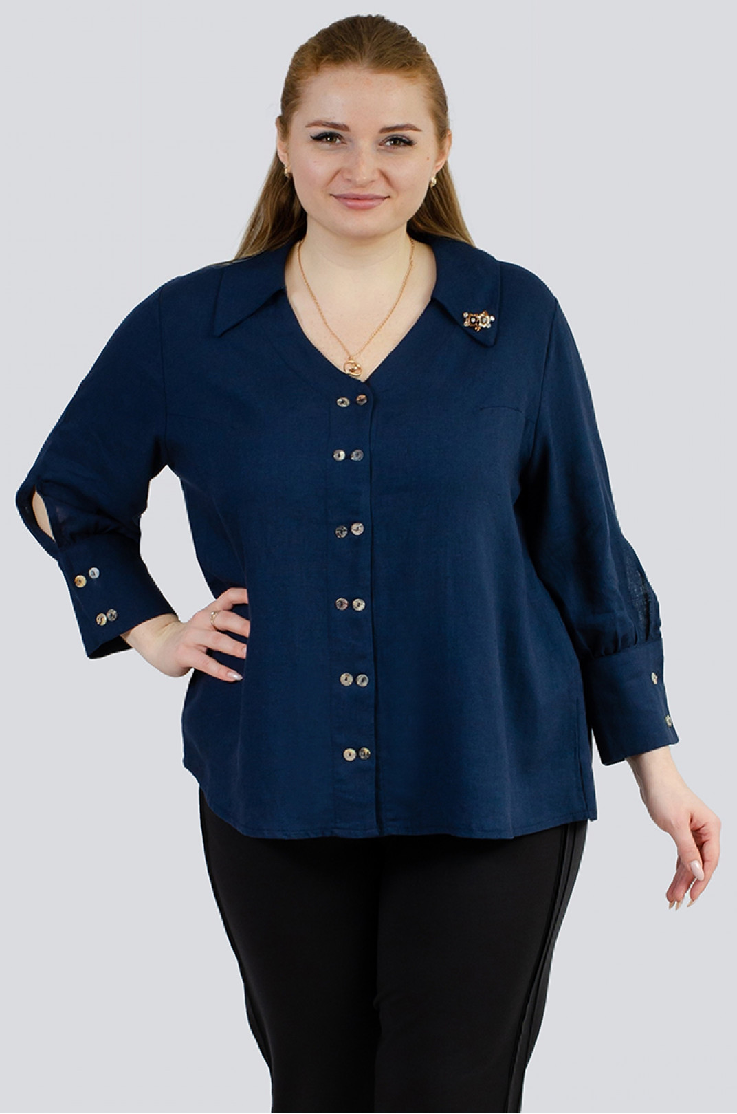 Блуза льняна з прикрасою великих розмірів