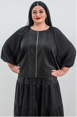 Чорна коротка блуза з декоративною планкою зі стразів та камінців великих розмірів