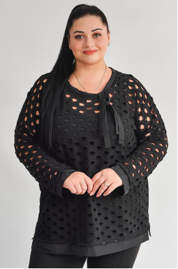 Черная блуза с сетчатой вязкой больших размеров
