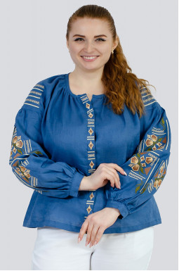 Модна блуза-вишиванка великих розмірів