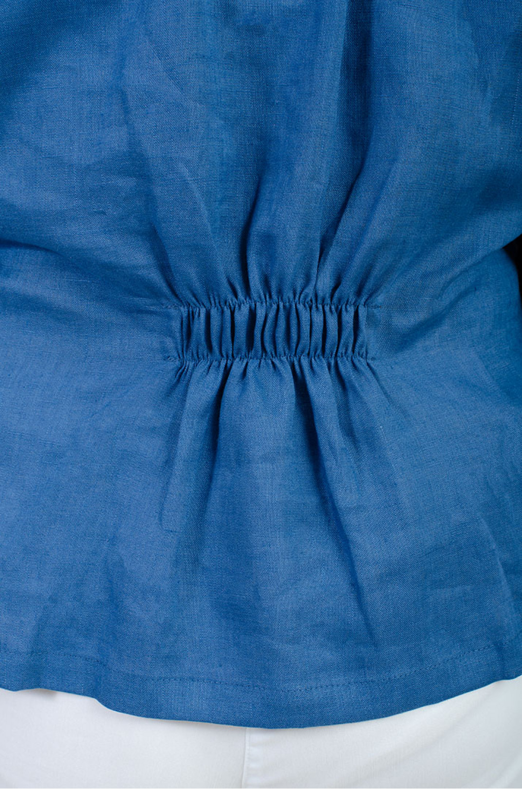 Модная блуза-вышиванка больших размеров