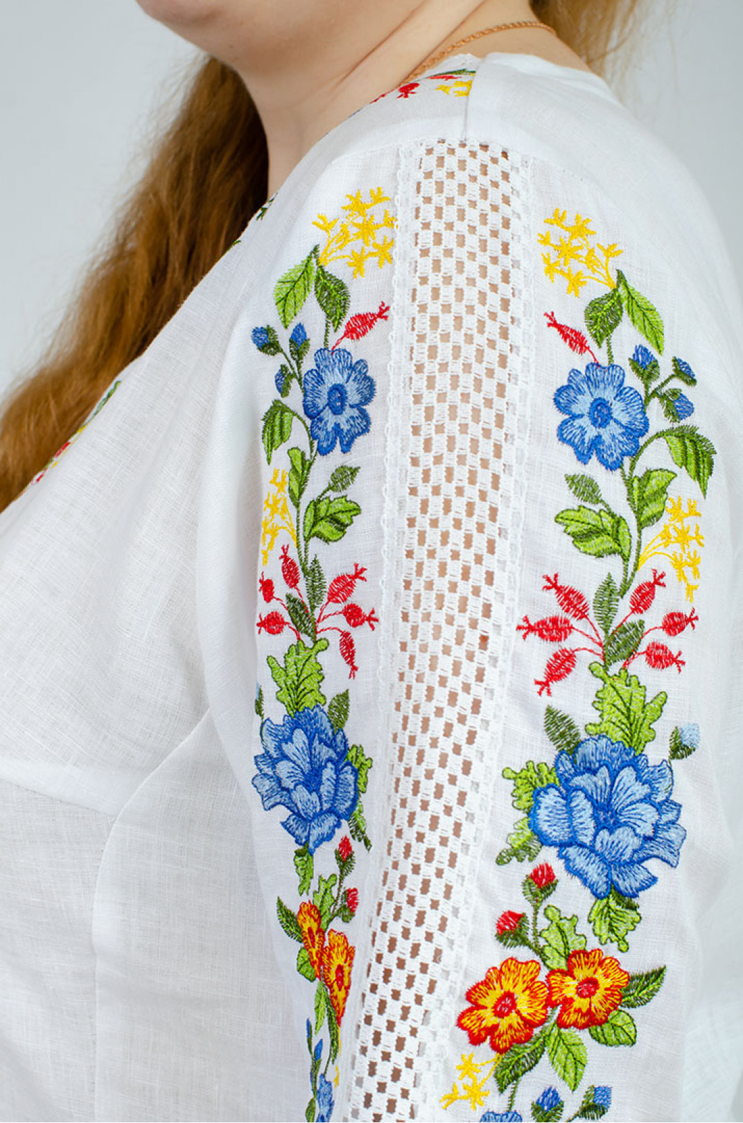 Вышиванка-блуза с кружевом больших размеров