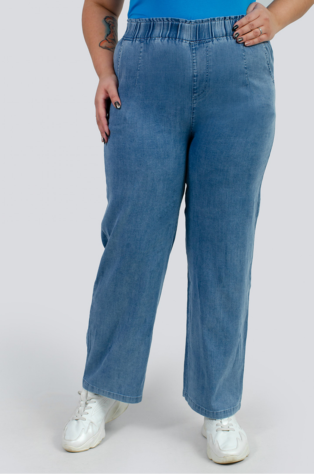 Легкі широкі джинси великих розмірів