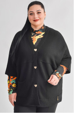 Кардиган крупної в’язки з декоративними ґудзиками великих розмірів