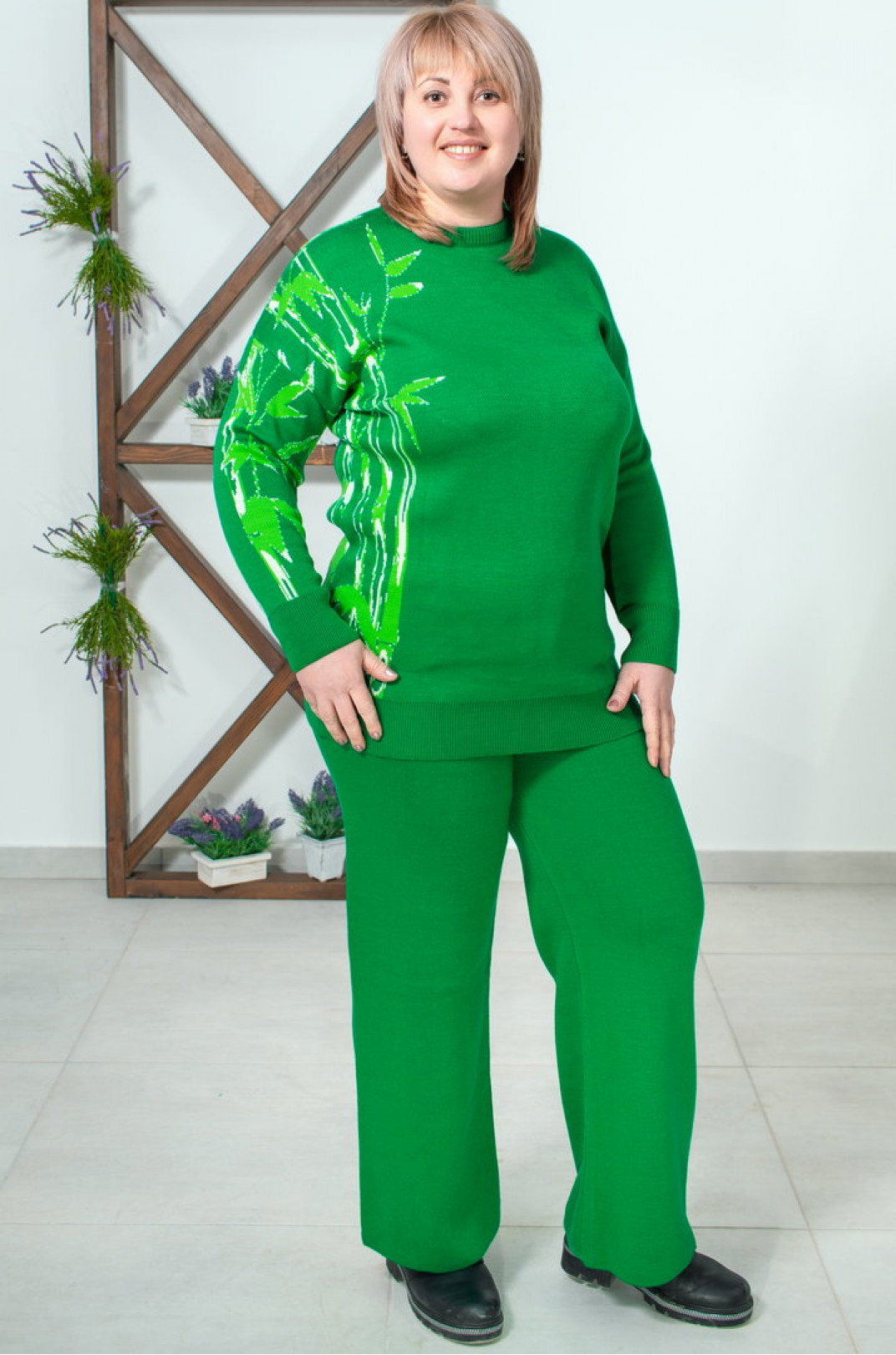 Вязаный костюм с растительным принтом батал