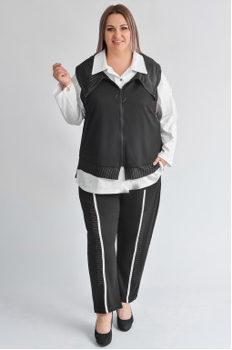 Костюм-тройка с жилеткой на молнии и полосатыми акцентами больших размеров