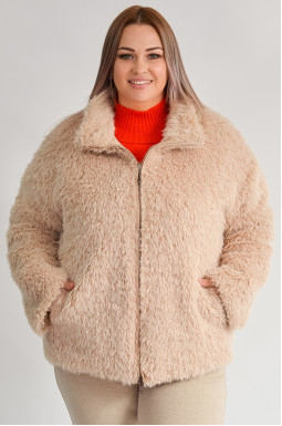 Двусторонний кожушок бежевого цвета больших размеров
