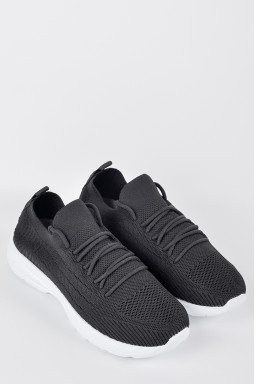 Кроссовки текстильные в черном цвете со шнуровкой больших размеров