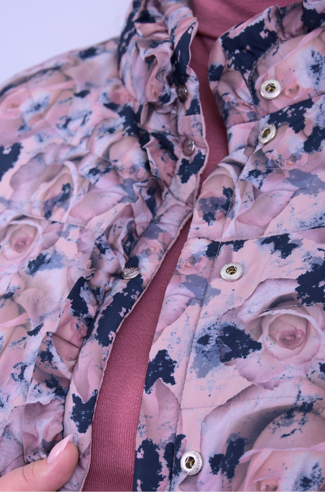Куртка коротка двостороння в ніжних рожевих кольорах
