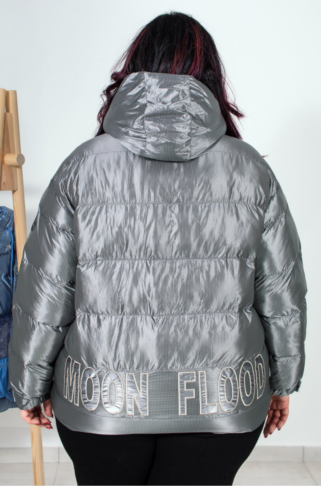 Короткая куртка с карманами из искусственного меха супер батал