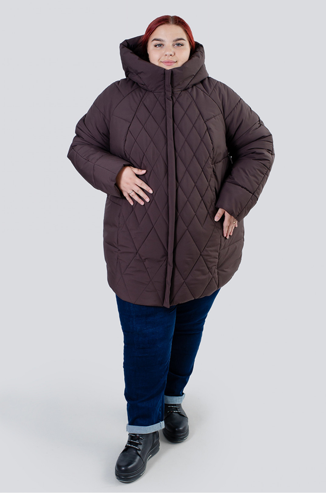 Стеганая зимняя куртка с капюшоном супер батал