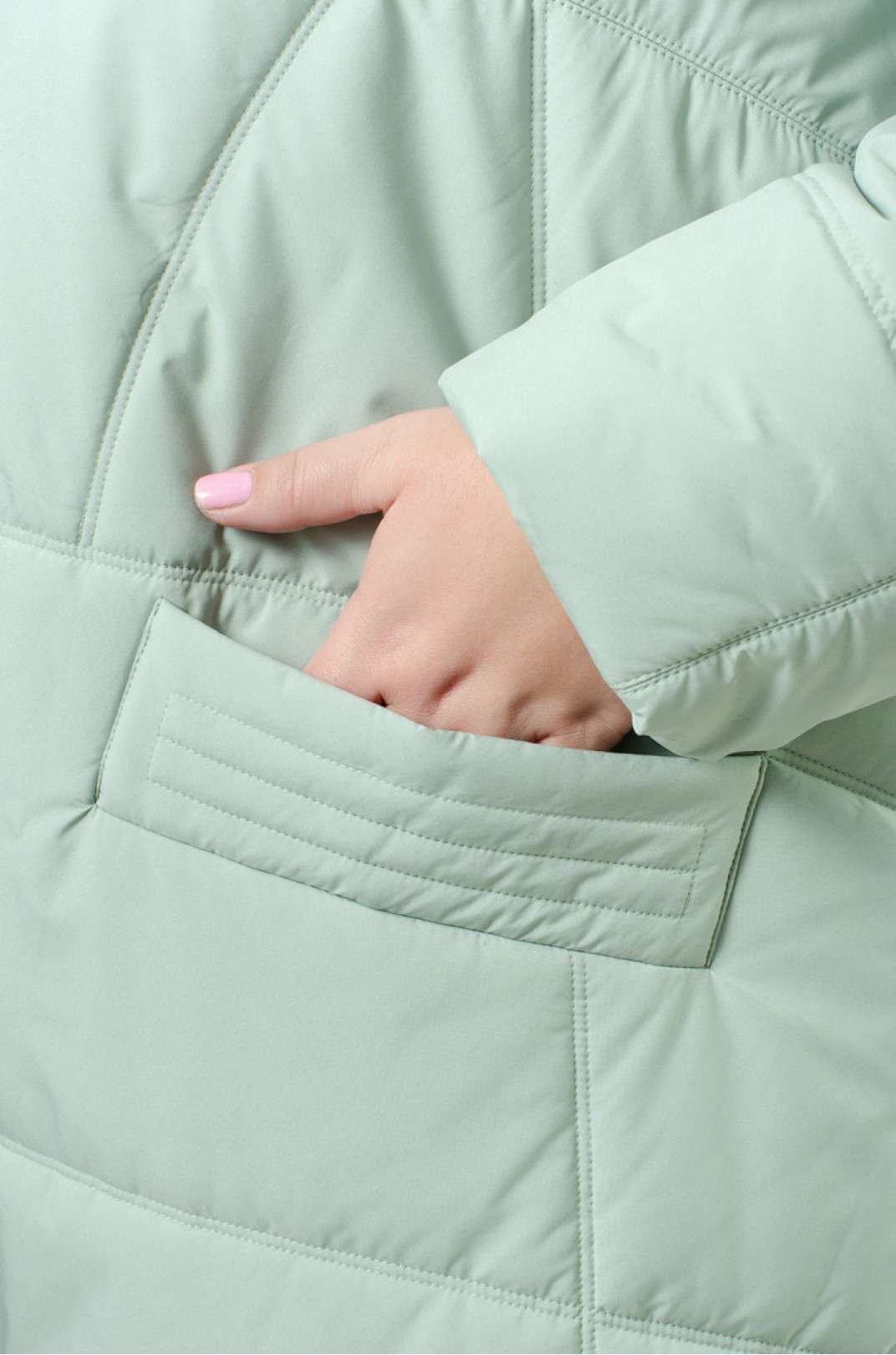 Куртка зимова з застібками на затяжках супер батал