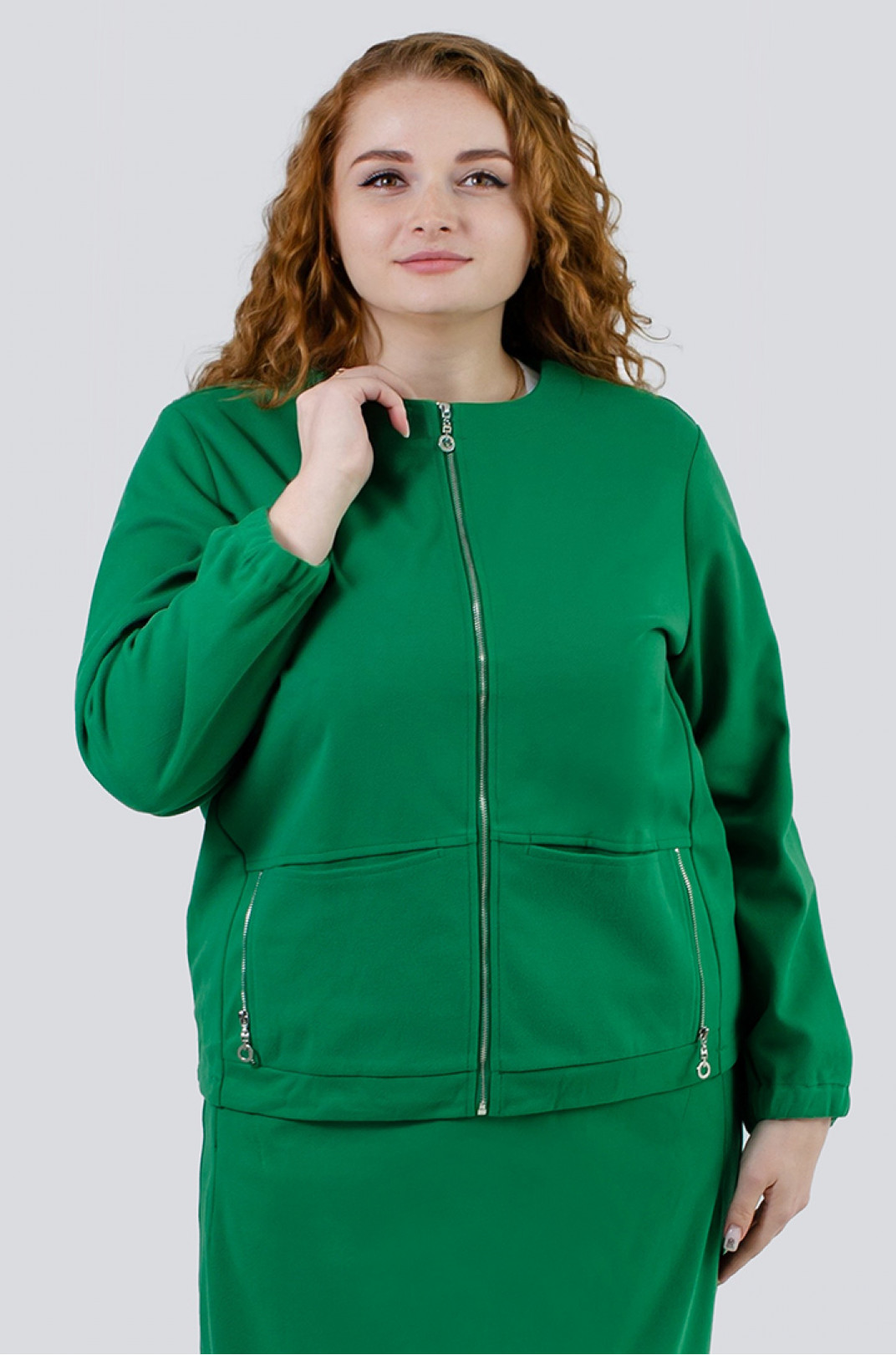 Куртка-жакет у зеленому кольорі батал