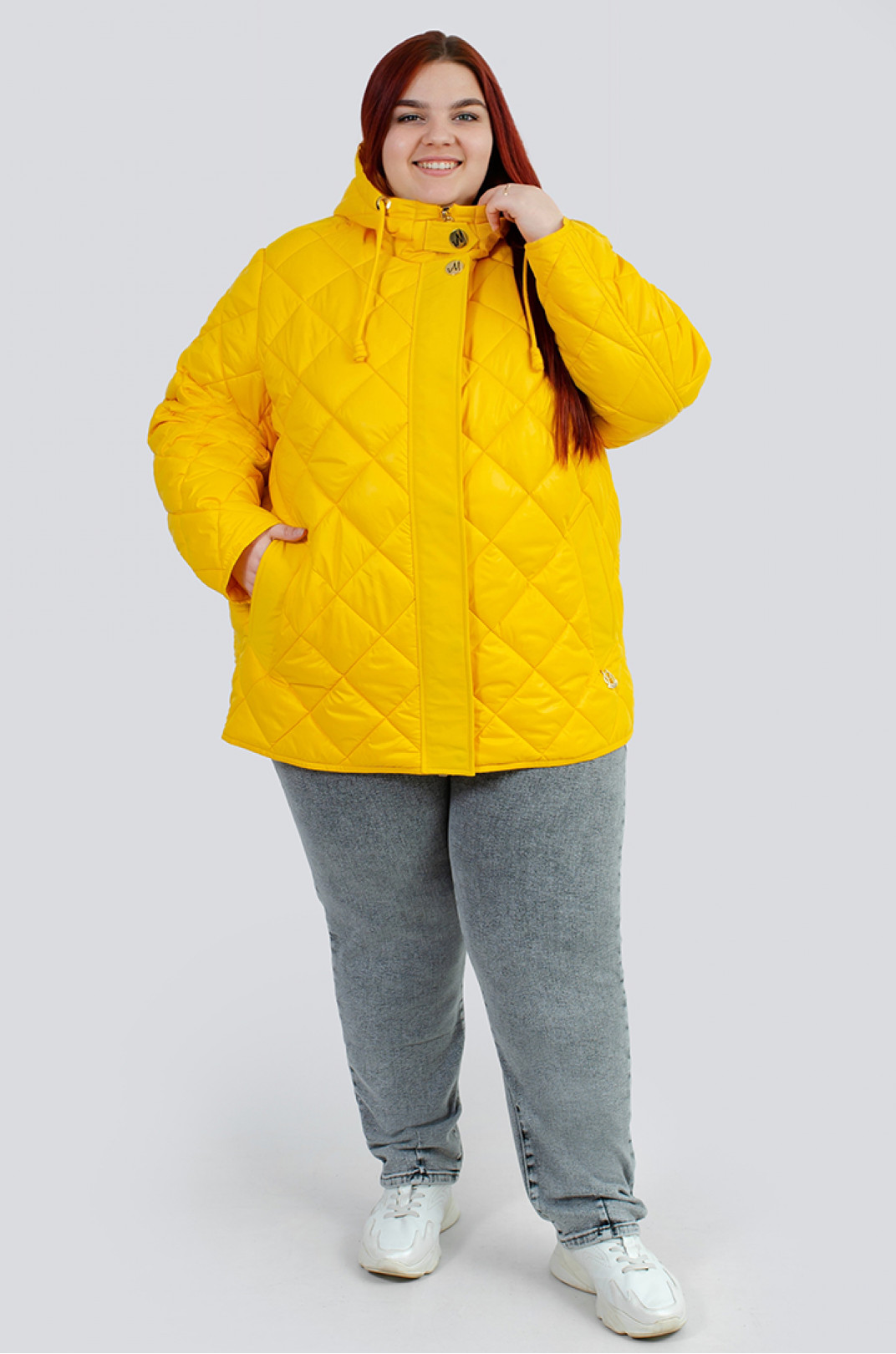 Куртка коротка в яскравих кольорах великих розмірів