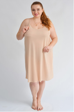 Комбинация на бретелях в бежевом цвете больших размеров