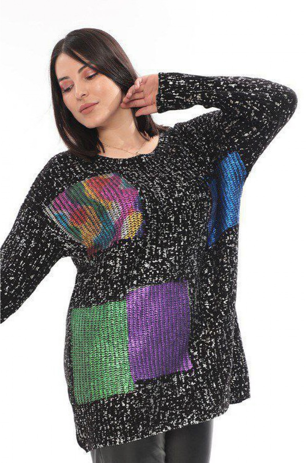 Довгий светр з різнокольоровими вставками батал