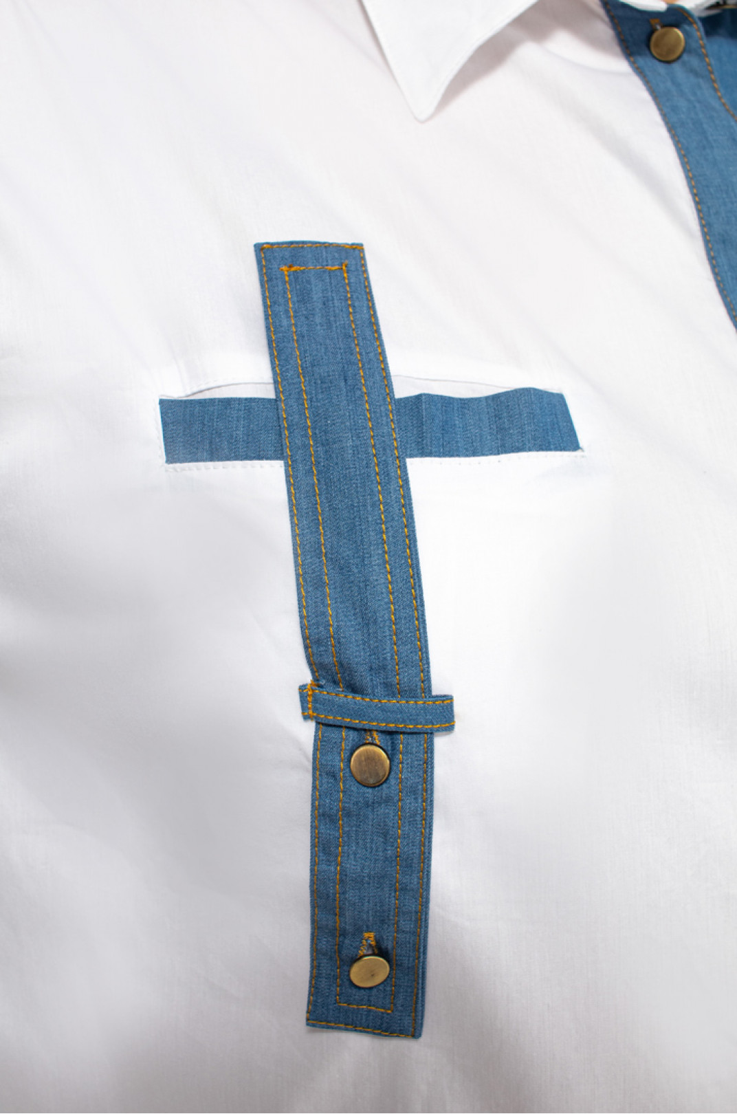 Рубашка с джинсовыми вставками батал