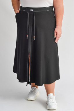Чорна спідниця міді з елегантним розрізом великих розмірів