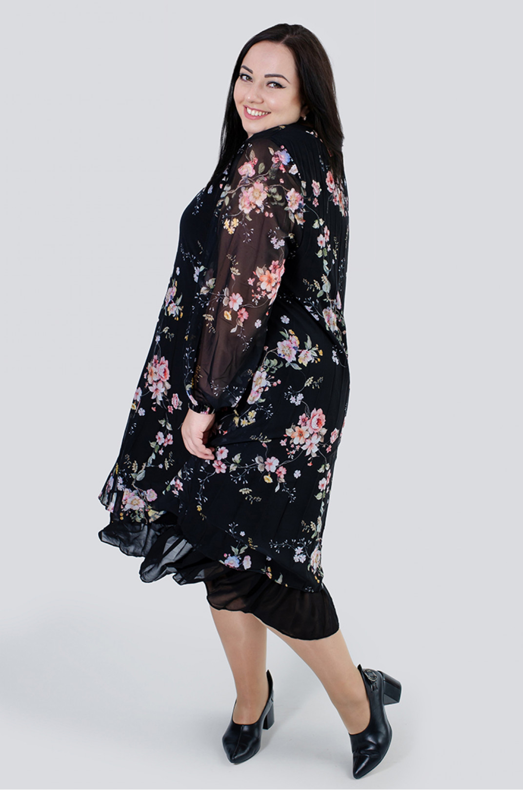 Шифоновое платье миди в цветочный принт супер батал