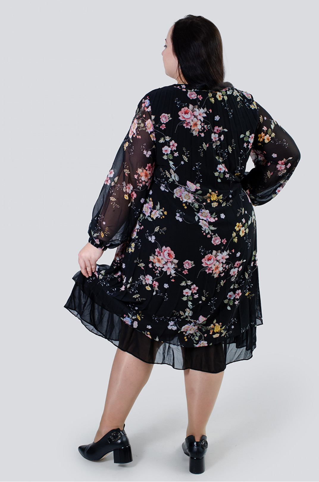 Шифонова сукня міді в квітковий принт супер батал