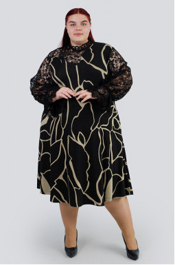  Изысканное платье в абстрактный принт с кружевом батал