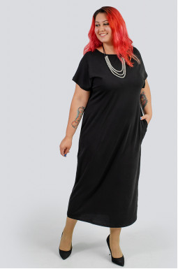 Трикотажное черное платье с декором на спинке больших размеров