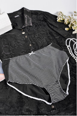 Трикотажні труси-сліп класичні з бантиком великих розмірів