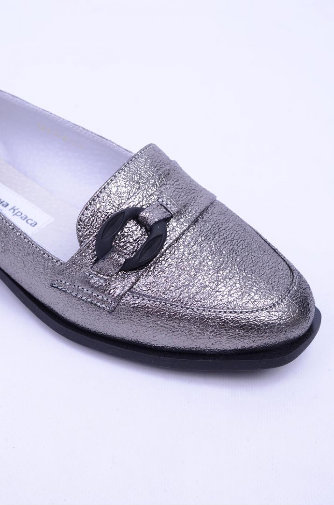 Сріблясті туфлі з прикрасою великих розмірів