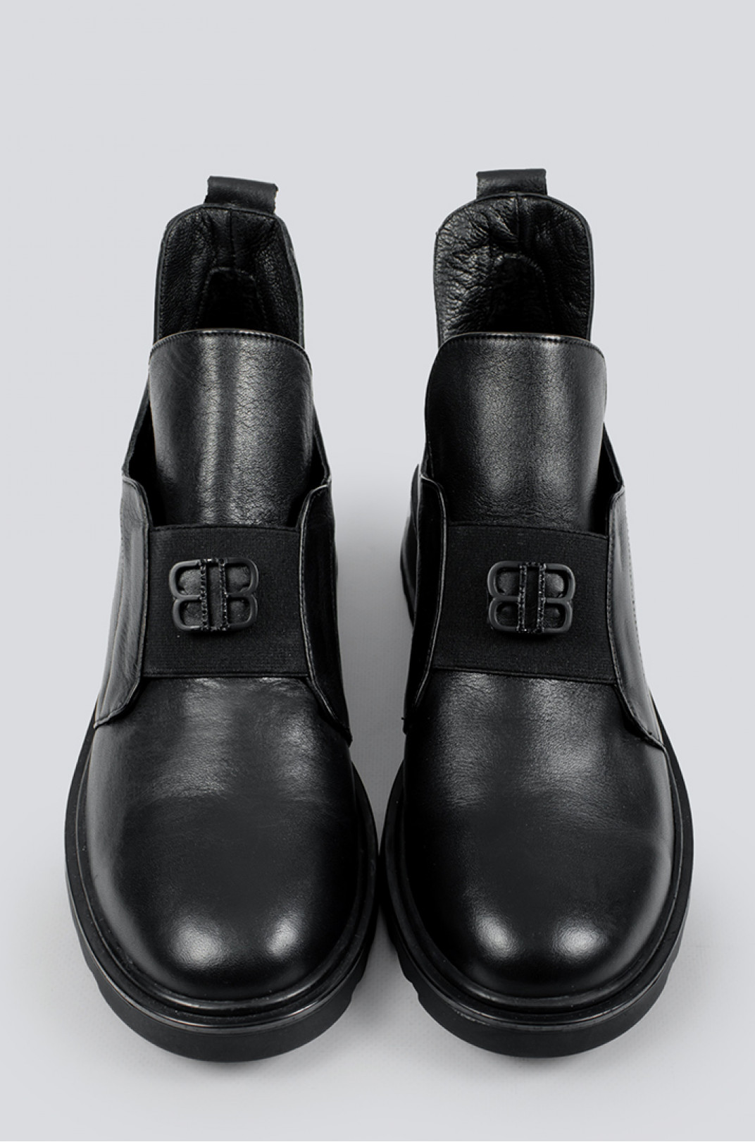 Туфлі чорні з резинкою і прикрасою великих розмірів