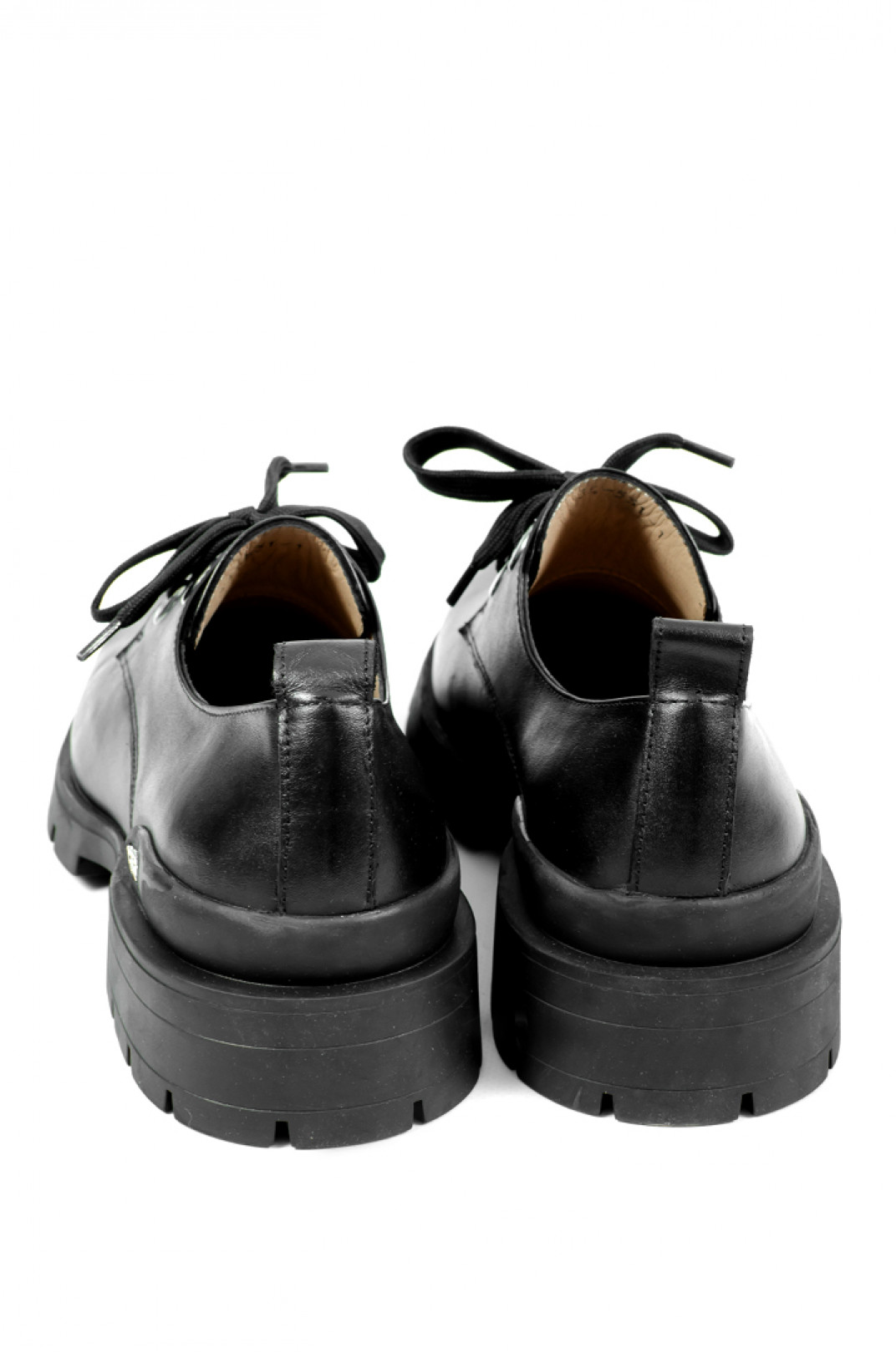 Стильні туфлі дербі натуральна шкіра великих розмірів