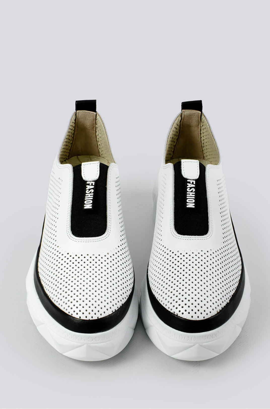 Туфлі біло-чорні великих розмірів