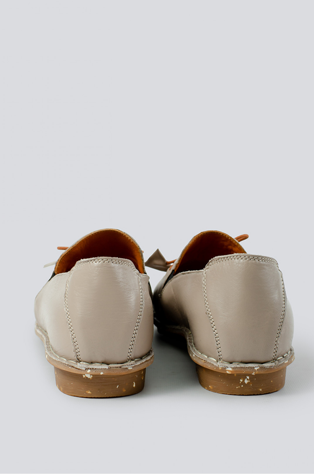 Туфлі кольору мокко на широку ніжку великих розмірів