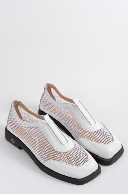 Туфли белого цвета с сеткой и кожаными вставками больших размеров