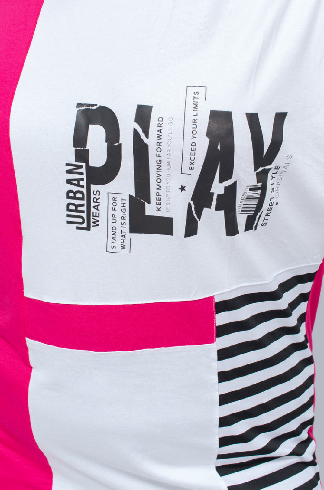 Футболка трикотажна у біло-рожевих кольорах з написами батал